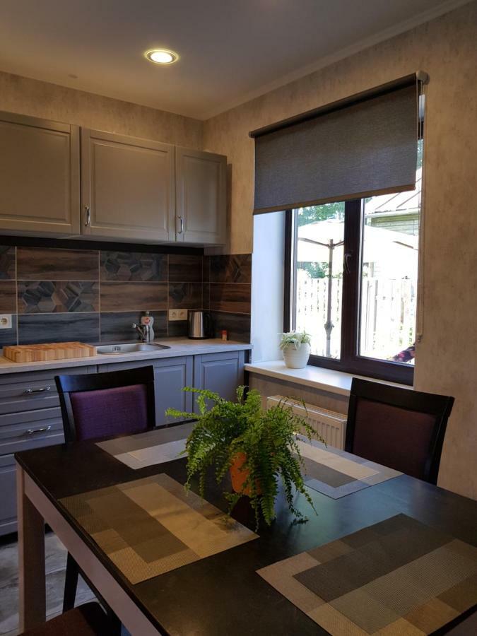 Appartamento Sunnyhouse Jūrkalne Esterno foto